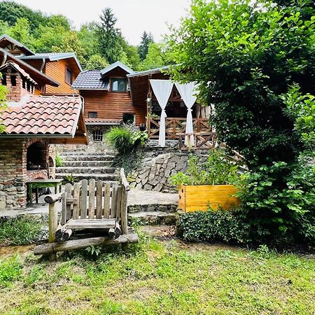 Вилла Kuca Za Odmor Bajka Ястребарско Экстерьер фото